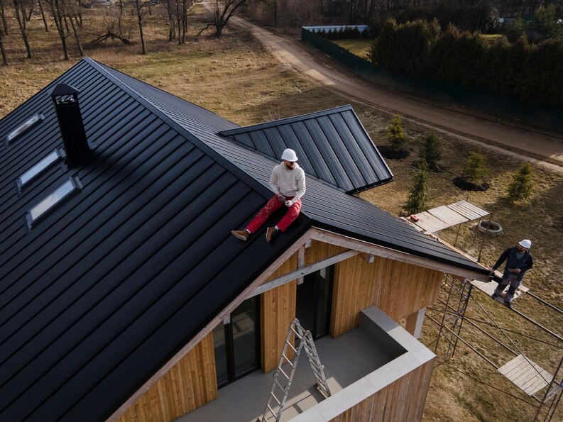 How to Choose the Right Commercial Roofing System for Your Property in Cherry Hill, NJ